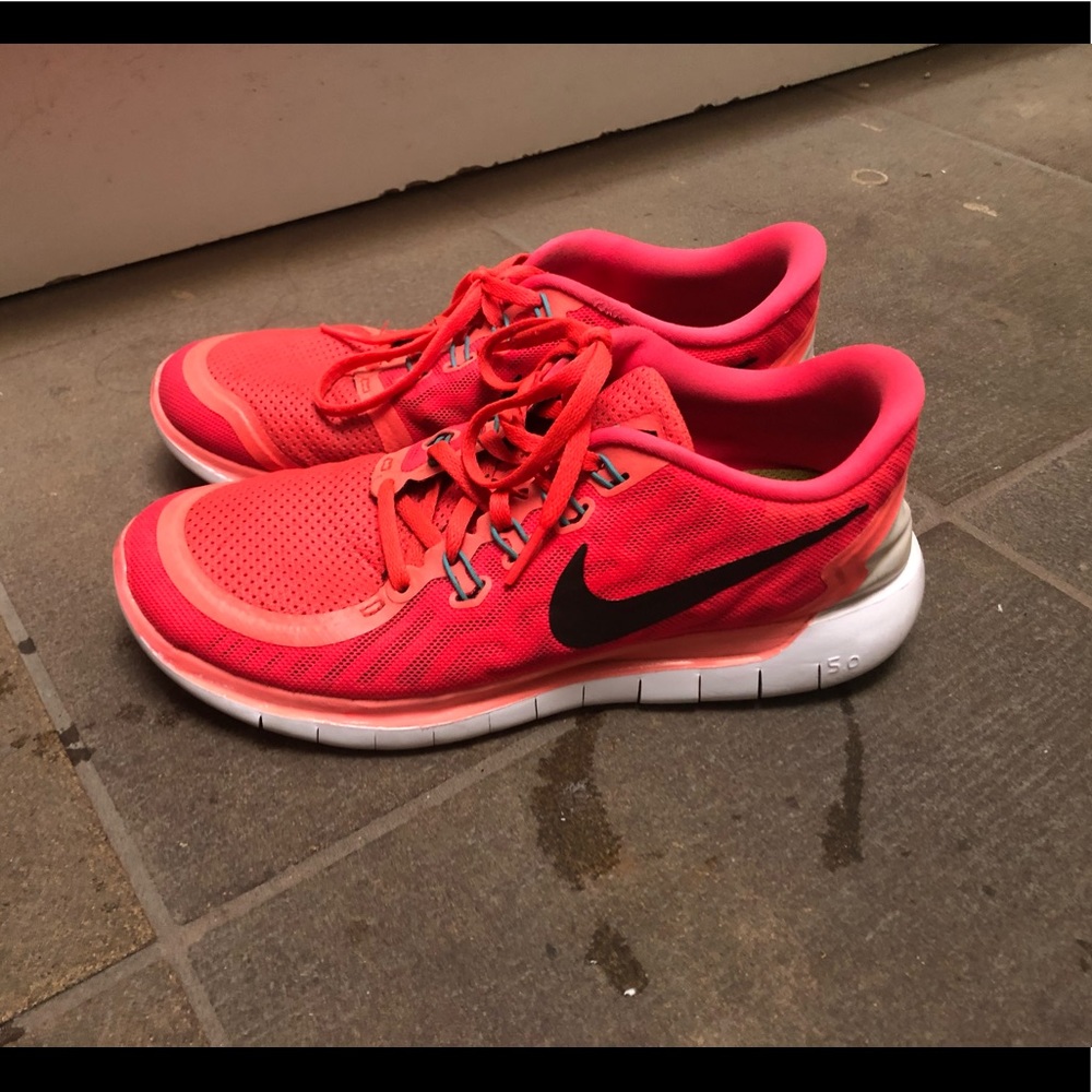 Nike free running shoes